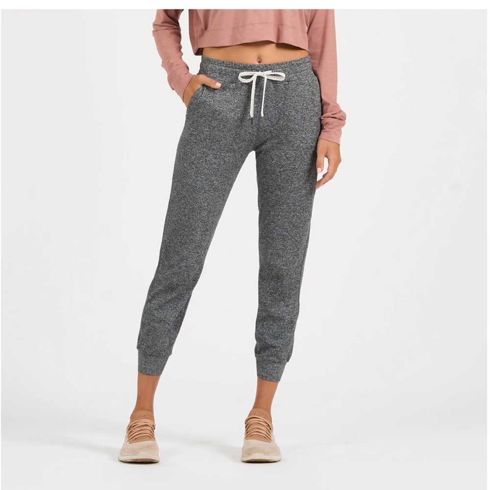 Vuori  |  Performance Jogger  |  Small